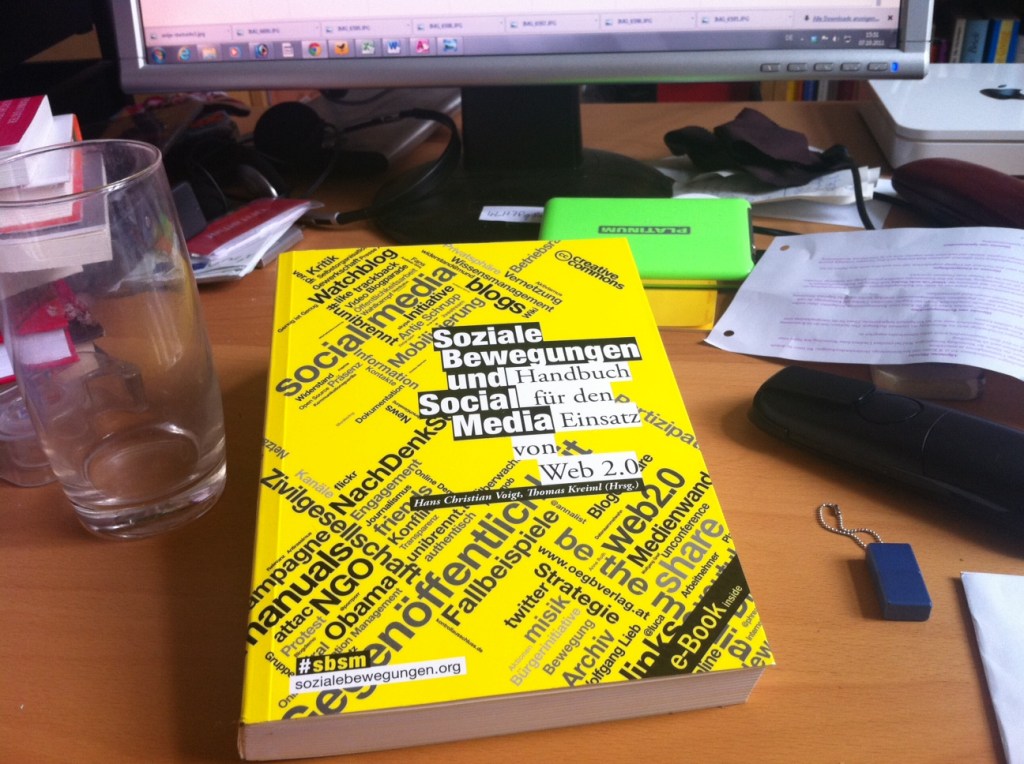 Social Media: Handbuch für soziale Bewegungen